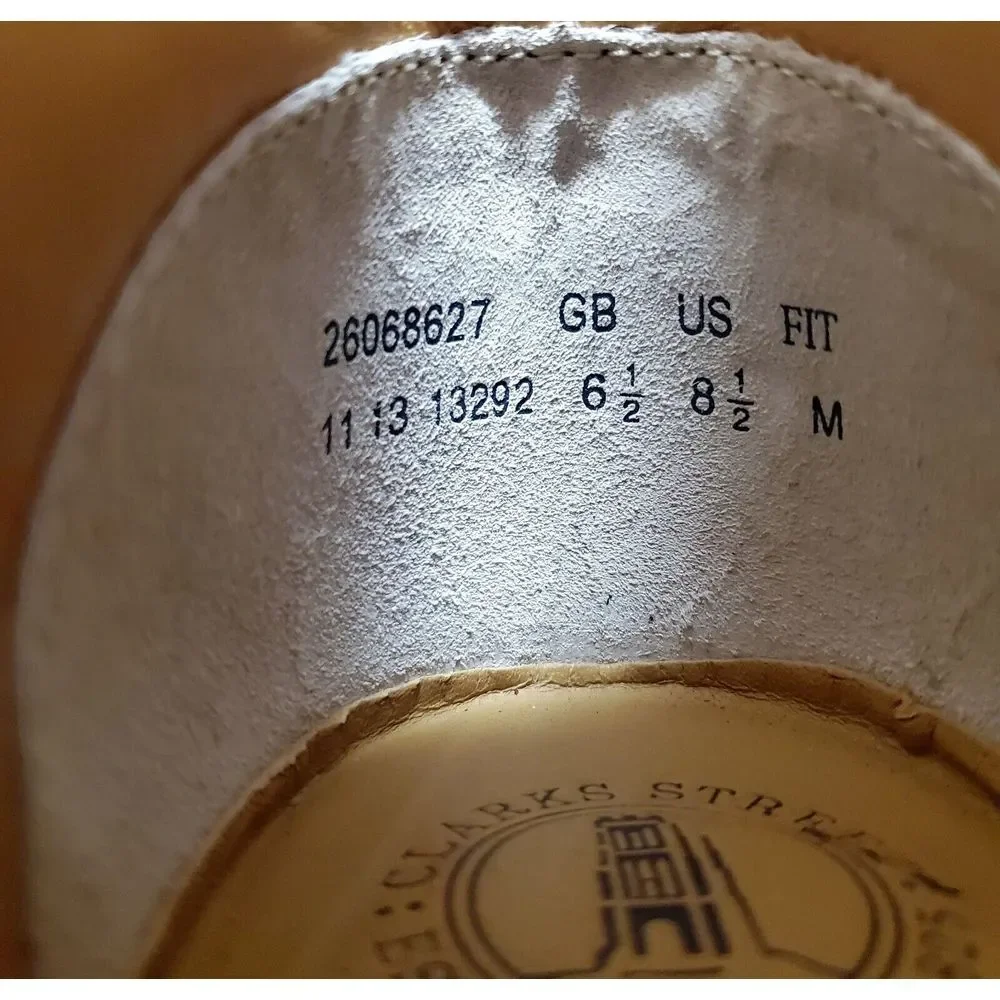 Clarks Original Patternity Collaboration W 8.5 US Desert Boot Taupe & White - Picture 14 of 15